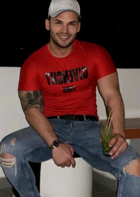 rent massuer|Gay Male Escorts & Gay Massage .